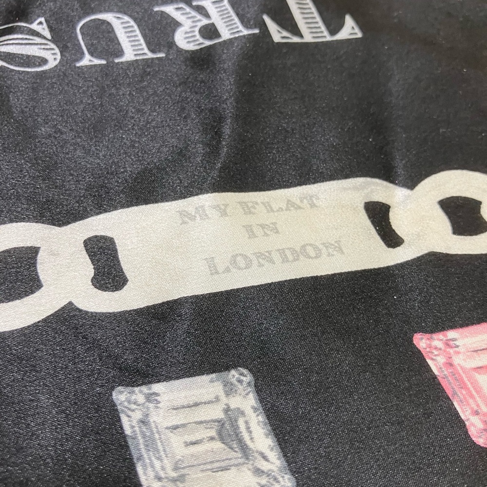 My Flat in London Black/Pink Trust Fund Scarf with Jeweled Slide - Picture 4 of 6